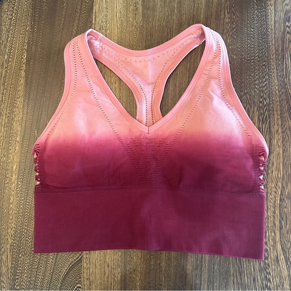 Victoria’s Secret PINK workout set - Picture 4 of 9